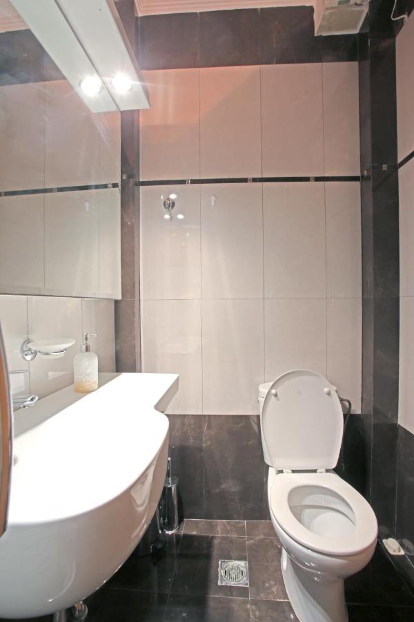 Apartment Near The Sea And The Athens Airport , Artemida Eksteriør billede